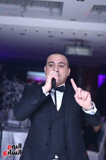 دياب يشعل الحفل