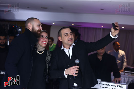 سيلفى مع دياب