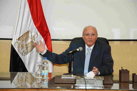 وزير الانتاج الحربى