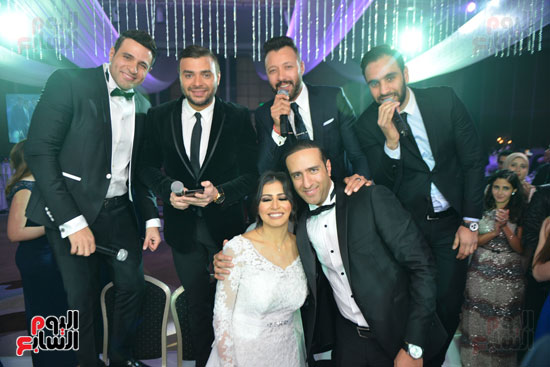العروسن وأحمد الشامي وأحمد فهمي ورامي صبري ومحمد نور