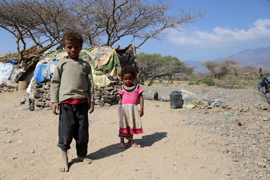 معاناة أطفال تعز اليمنية