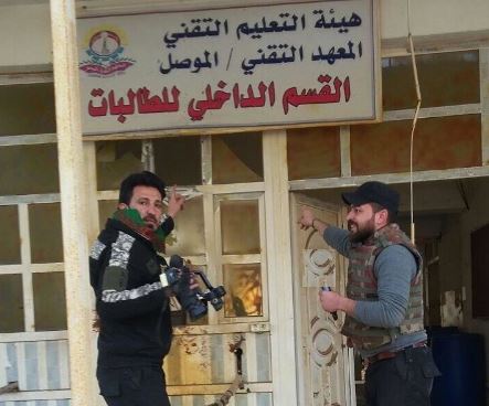 القوات العراقية داخل جامعة الموصل