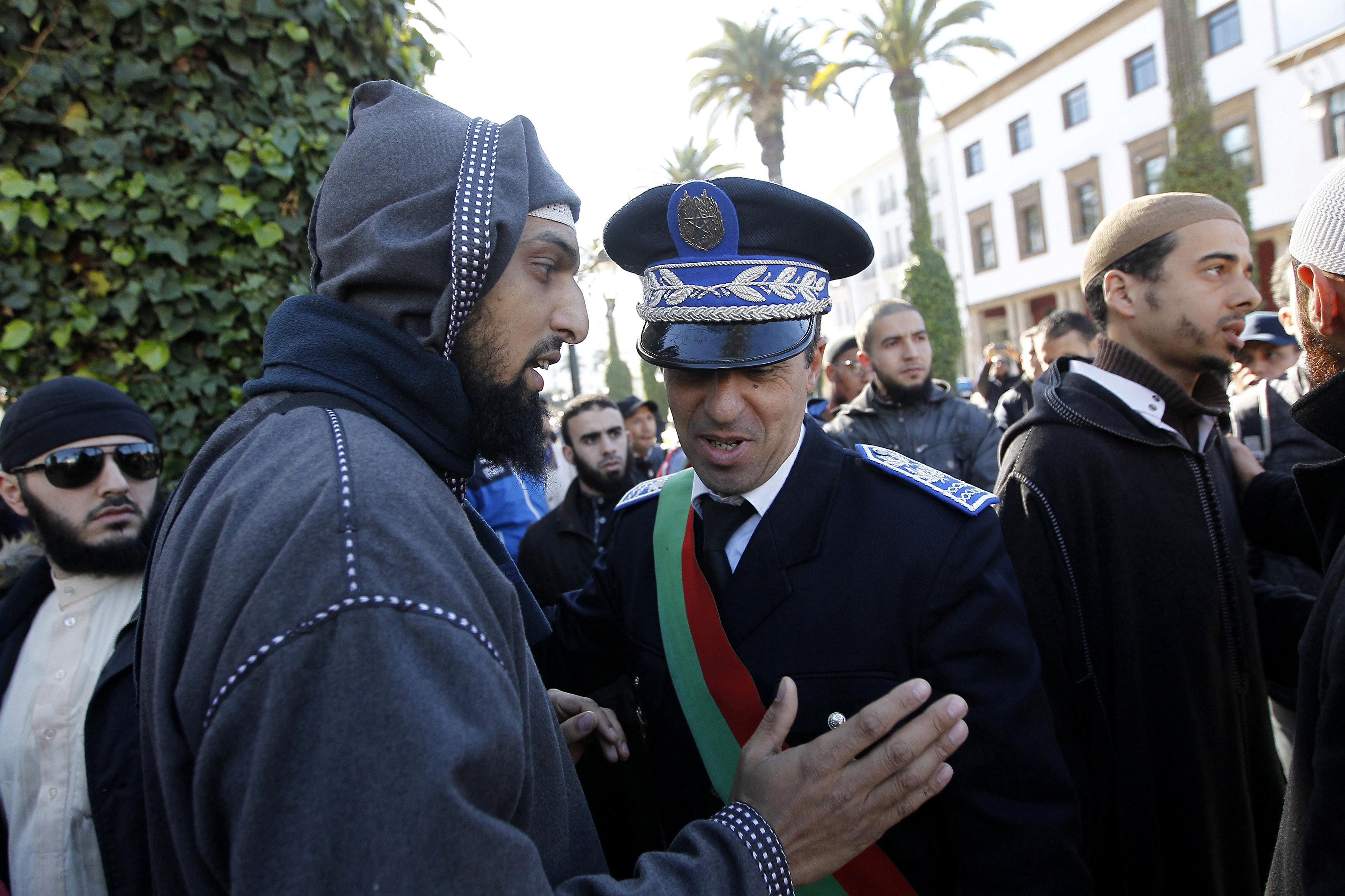 مظاهرات فى المغرب ضد حذر النقاب