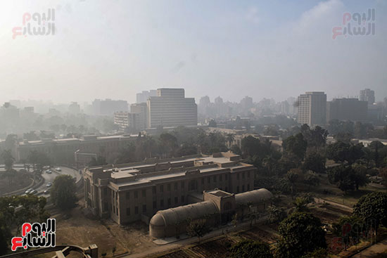 شبورة تغطى سماء القاهرة