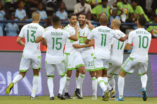 الجزائر تتعادل مع زمبابوي فى أمم أفريقيا بالجابون.