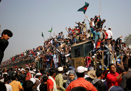 مسلمو بنجلاديش يجتمعون بـ "بيشوا" فى أكبر تجمع دينى بالبلاد.