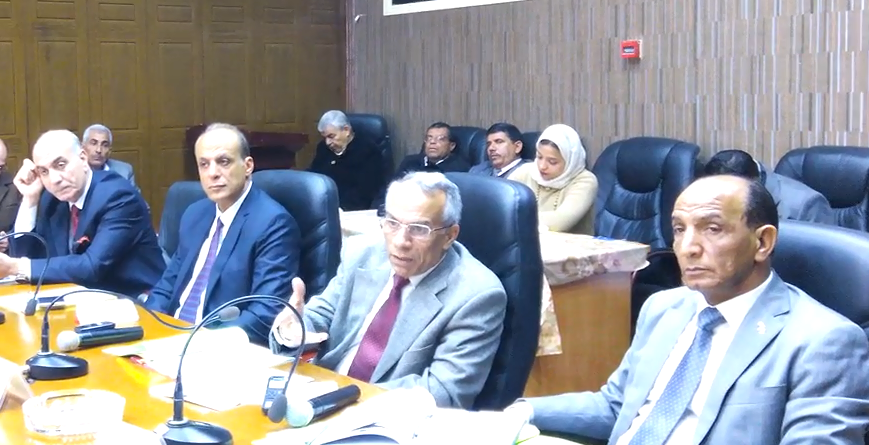 جلسة المجلس التنفيذى لمحافظة شمال سيناء برئاسة المحافظ