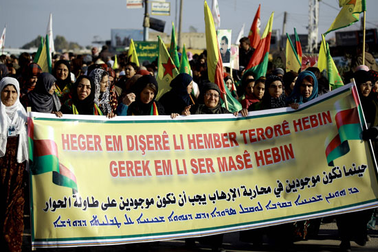6- الأكراد يتظاهرون للمطالبة بمشاركتهم فى مؤتمر أستانة