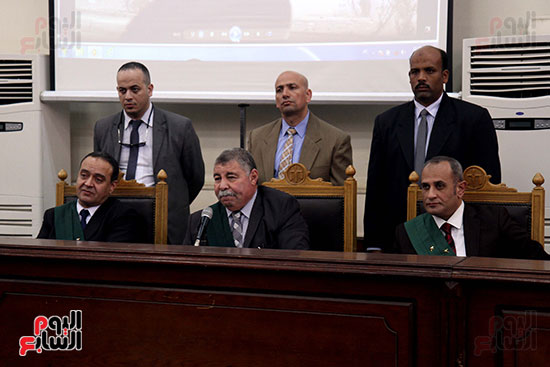 محاكمة بديع و738 متهما فى أحداث فض اعتصام رابعة (1)