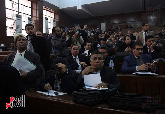 محاكمة بديع و738 متهما فى أحداث فض اعتصام رابعة (3)