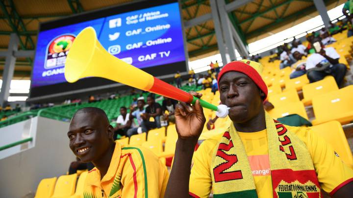 جماهير غانا تدعم منتخب بلادها أمام أوغندا