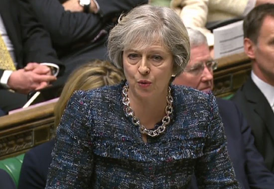 تيريزا ماى خلال الجلسة الأسبوعية فى البرلمان البريطانى لسؤال رئيس الوزراء