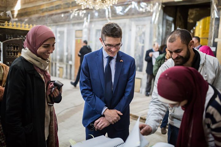 مدير الصندوق الأمريكي للحفاظ على التراث الثقافي يزور ضريح الإمام الشافعى (4)
