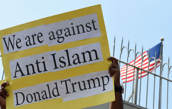 وقفة ضد ترامب فى سريلانكا لرفض عدائه للإسلام