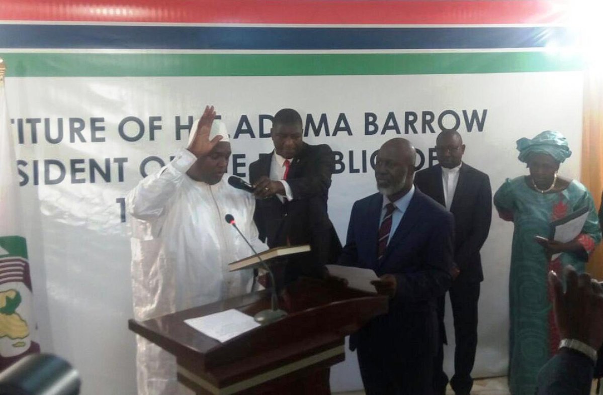 أداما بارو يحلف اليمين الدستورية فى السنغال