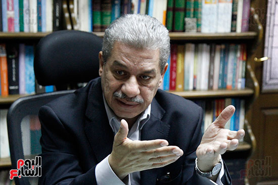 حوار  أمين لطفى رئيس جامعة بنى سويف ومحرر اليوم السابع (12)