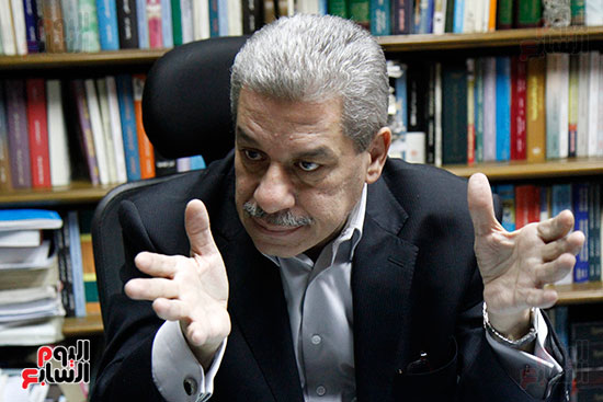 حوار  أمين لطفى رئيس جامعة بنى سويف ومحرر اليوم السابع (6)