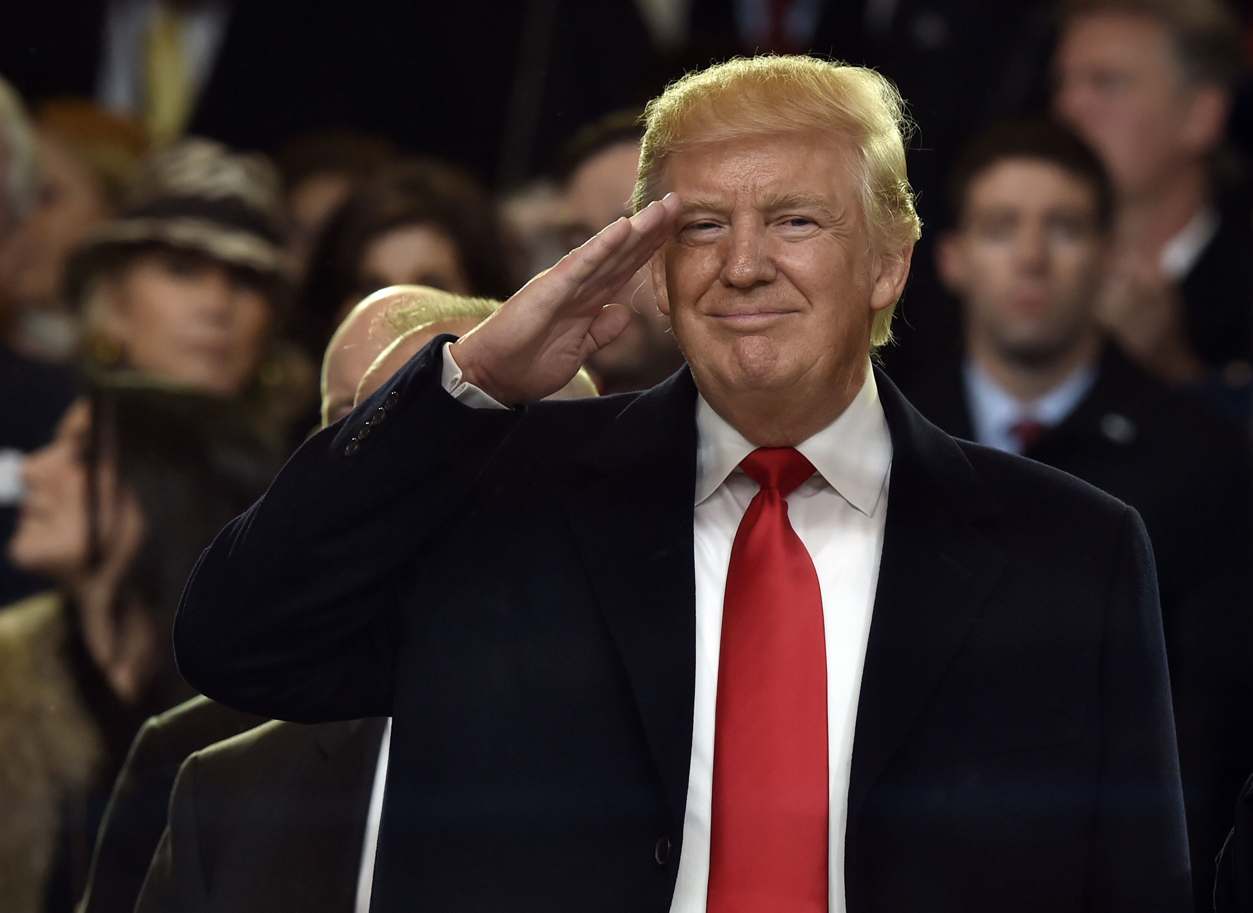 ترامب يوجه التحية للجنود الأمريكيين فى أفغانستان عبر الفيديوكونفرنس