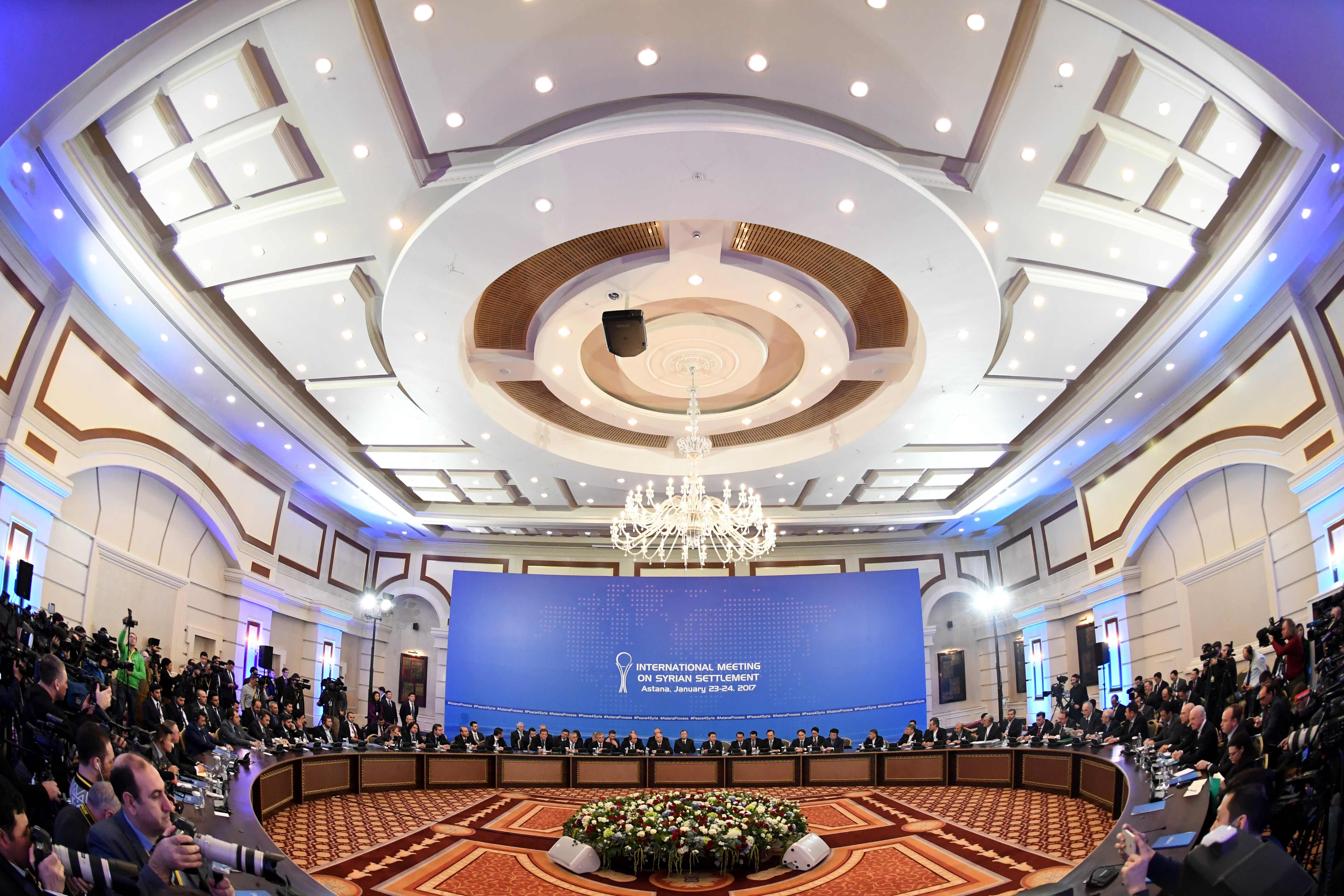 المفاوضات السورية فى مؤتمر أستانة بفندق ريكسوس فى كازاخستان