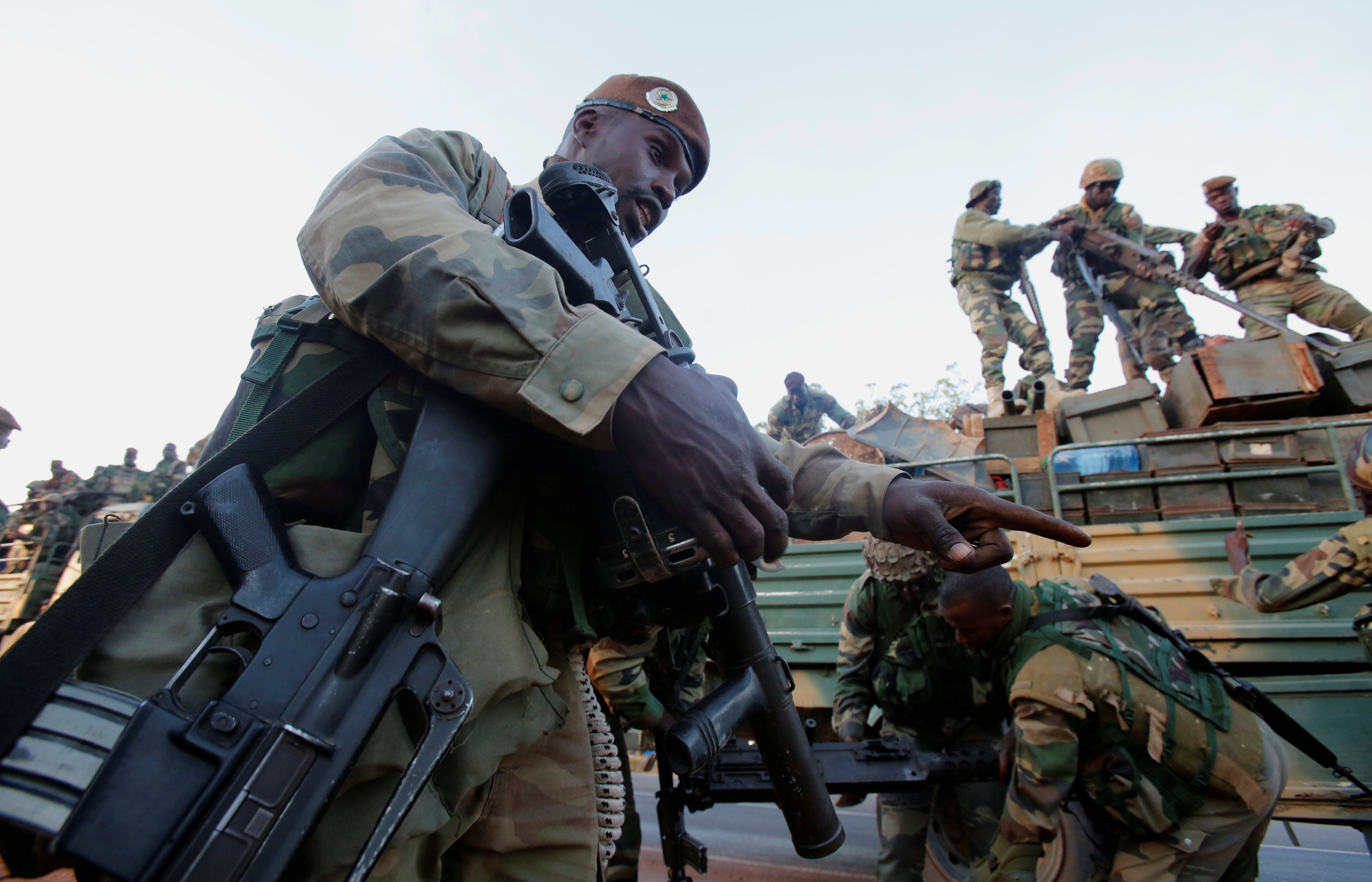 عناصر من الجيش السنغالى