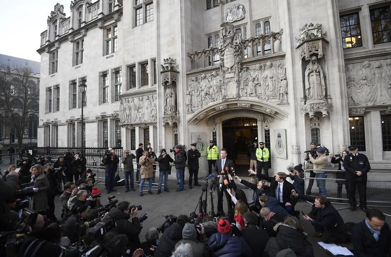 محكمة بريطانية تشترط موافقة البرلمان على قرار الخروج من الاتحاد الأوروبى