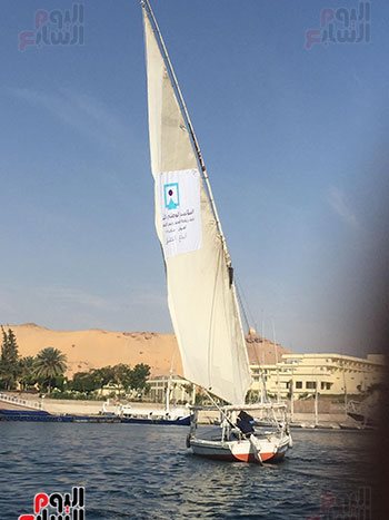 المركب النيلية بأسوان تحمل شعار مؤتمر الشباب (3)
