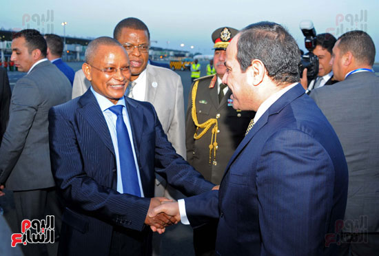 السيسي يصل العاصمة الإثيوبية أديس أبابا للمشاركة فى قمة الاتحاد الإفريقى (2)