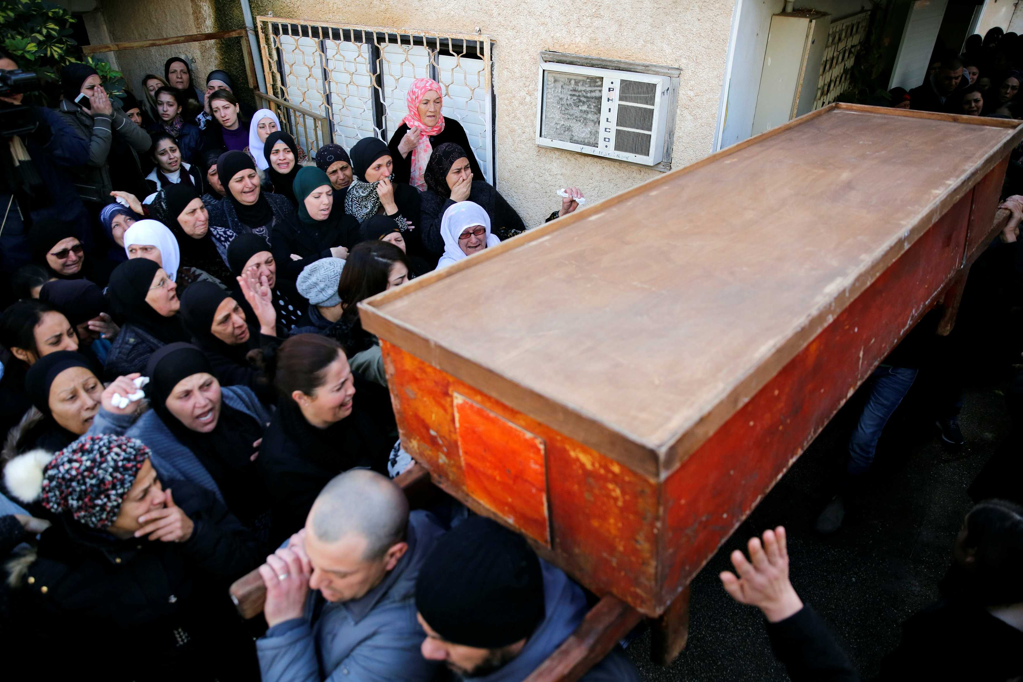 جنازة لينا ناصر الضحية الإسرائيلية فى هجوم اسطنبول