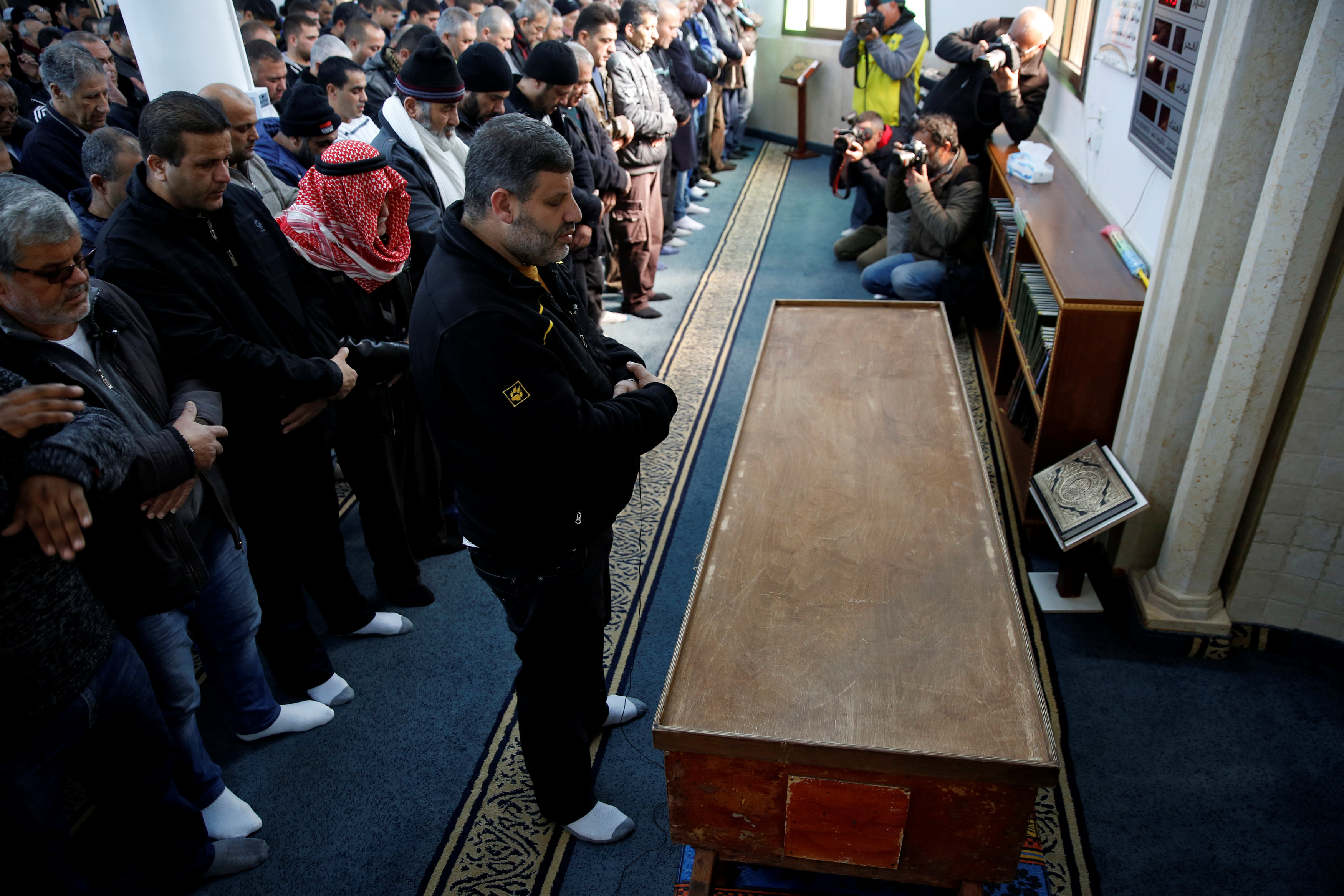صلاة الجنازة على الضحية الإسرائيلية فى هجوم اسطنبول