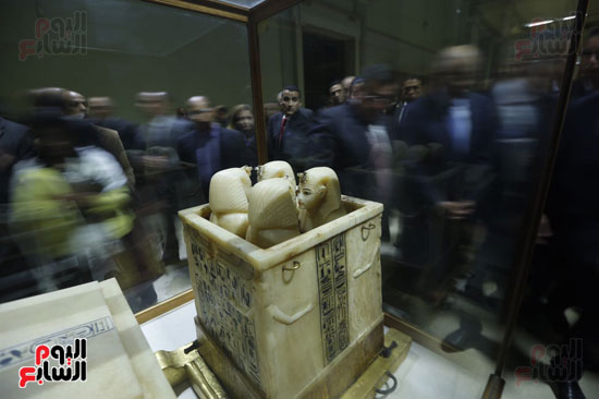 على عبد العال يترأس وفدا برلمانيا لزيارة المتحف المصرى (18)