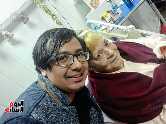 أخبار خفيفة ويكيبيديانهال عنبر أنا عايشة و نادية لطفي أنا