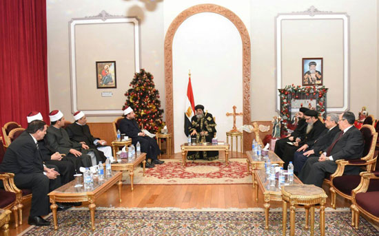 وفد يرأسه وزير الأوقاف الدكتور محمد مختار جمعة يهنئ البابا تواضروس بعيد الميلاد