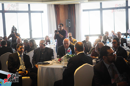 لقاء رجال الأعمال الأتراك مع الغرفه التجاريه (3)