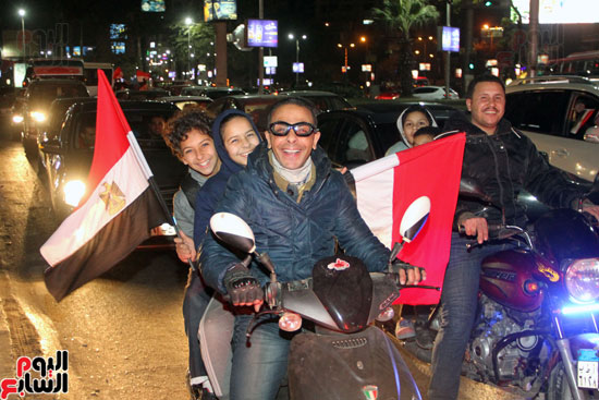 الجماهير المصرية تحتفل بالفوز على منتخب المغرب (1)
