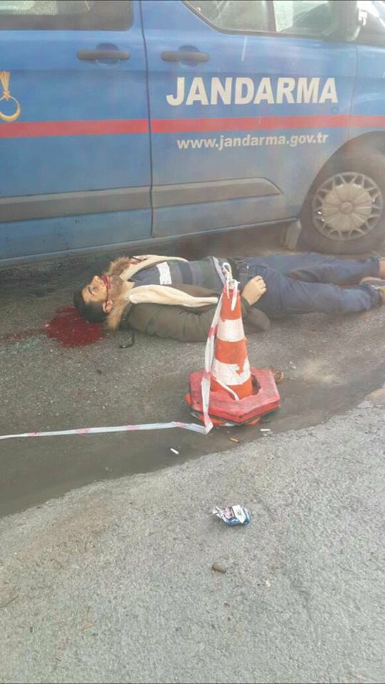الشرطة التركية تقتل منف هجوم ازمير