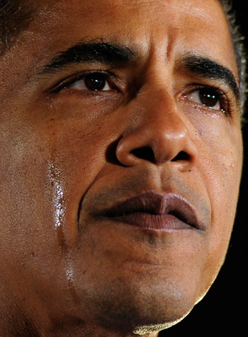  دموع أوباما لحظة الحديث عن جدته يوم (3 نوفمبر 2008)
