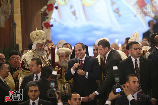 الرئيس السيسي يعلن انتهاء ترميم الكنائس ما عد كنيسة فى المنيا وكنيسة فى العريش، وسيتم الانتهاء منهما خلال أسبوع
