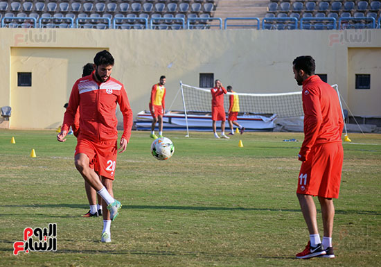 تدريب المنتخب التونسى على استاد بتروسبورت