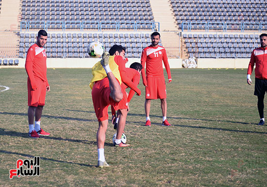 نجوم المنتخب التونسى خلال التدريب الأول على بتروسبورت