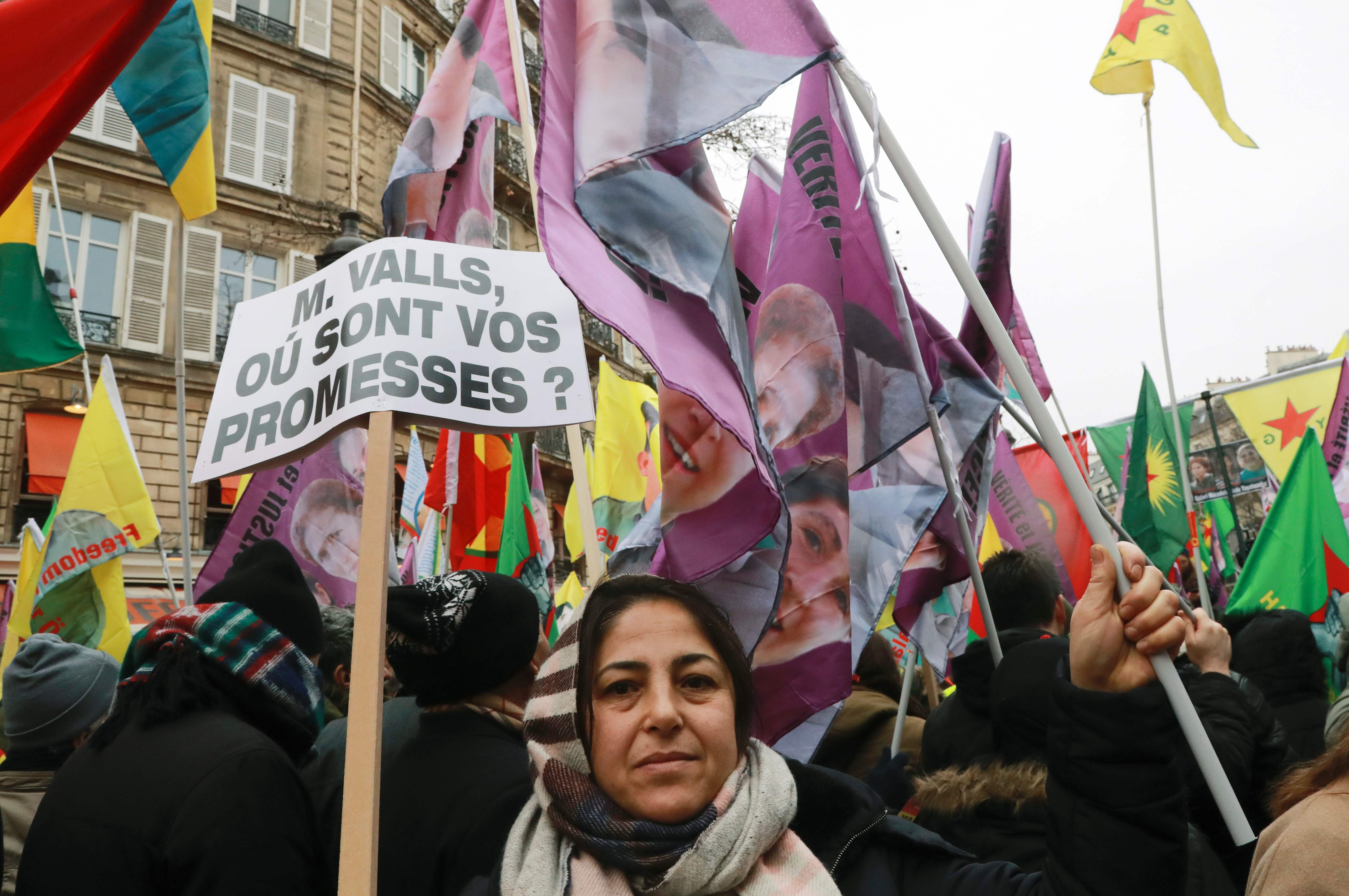مظاهرات فى باريس ضد أردوغان 