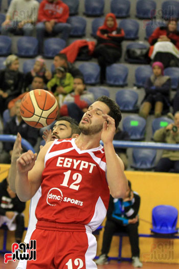 مصر والبحرين فى البطولة العربية للسلة  (26)