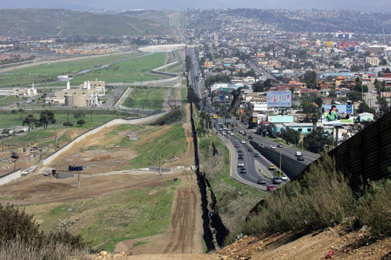 الحدود-المكسيكية-الأمريكية
