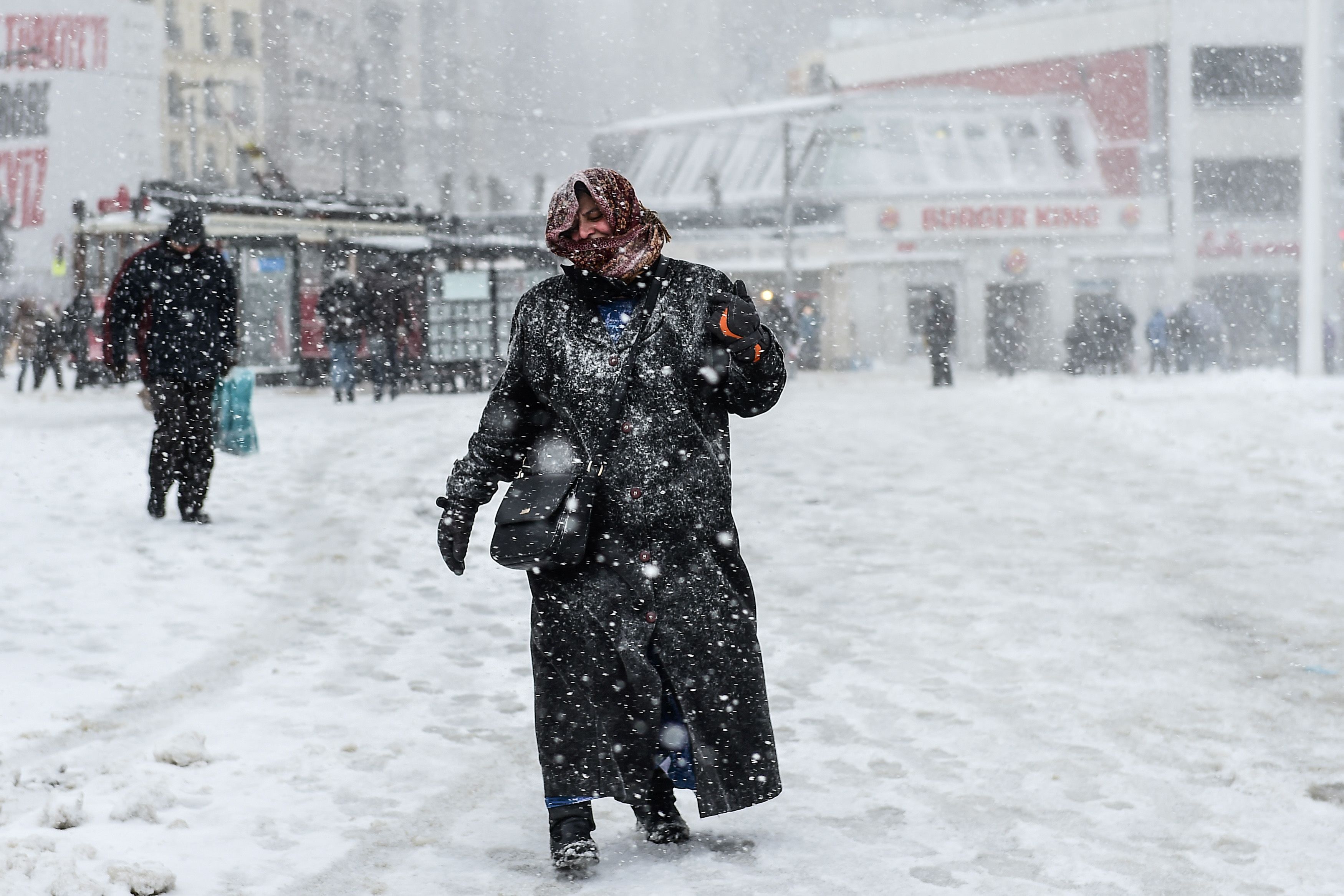 جانب من تساقط الثلوج فى تركيا