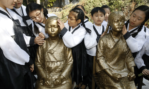 تمثال السلام لسيدات كوريا الجنوبية