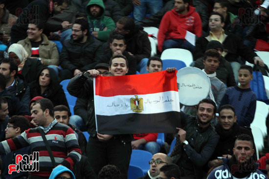 جماهير مصر تزين مدرجات استاد القاهرة (23)
