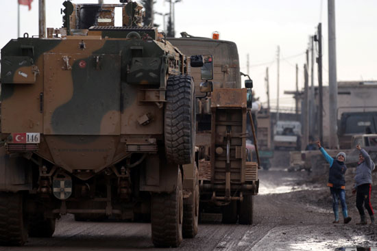 مجنزرات الجيش العراقى فى الموصل بعد انتصاراتها على داعش