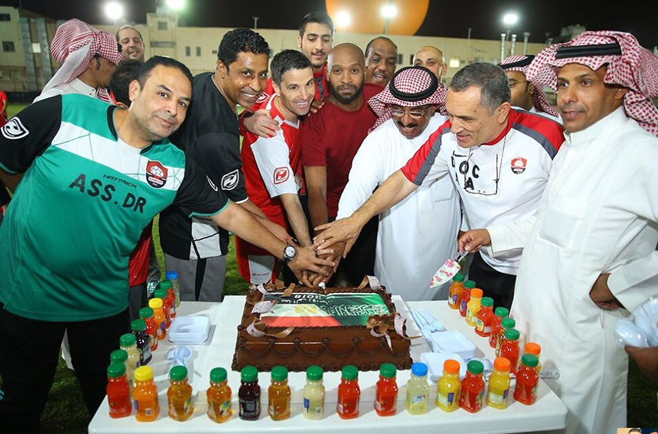 احتفال شيكابالا مع لاعبى الرائد احتفال شيكابالا مع لاعبى الرائد