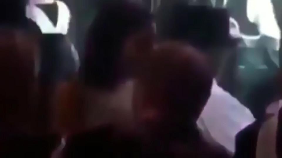 نيمار وصديقته فى حفل الزفاف