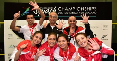 فريق ناشئات الاسكواش