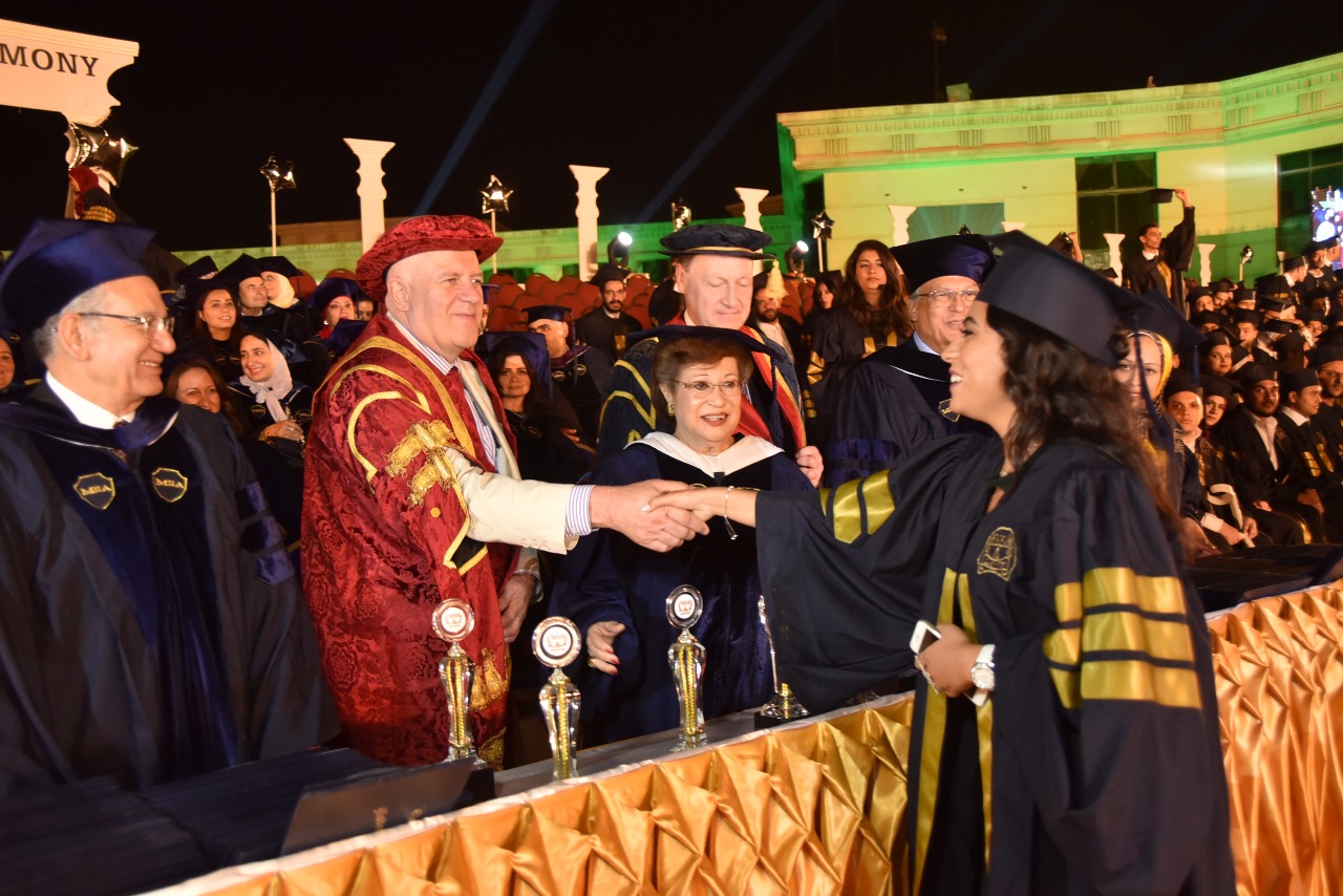 حفل تخرج طلاب جامعة أكتوبر للعلوم (8)
